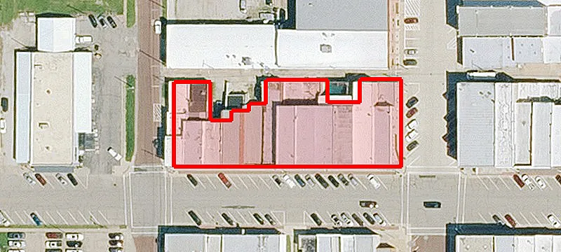 1016 Main St