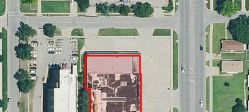 2721 Main St
