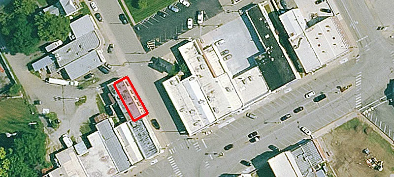 122 Main St