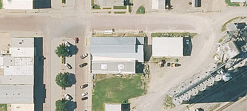 318 Grand Ave