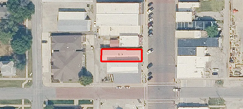 512 Main St