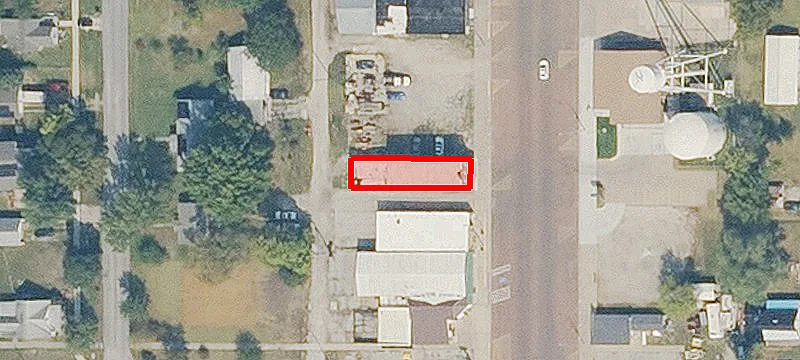 418 Main St