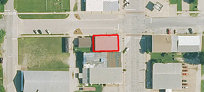 301 Main St