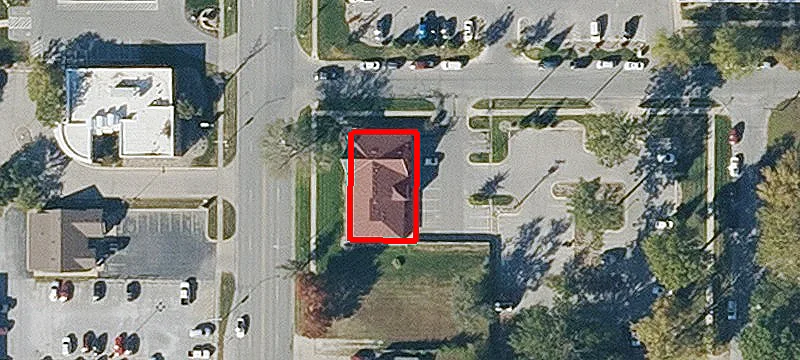 1401 Main St