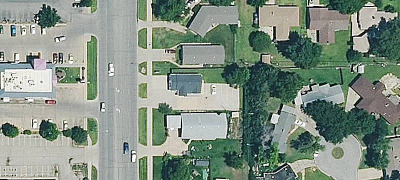 2808 Main St