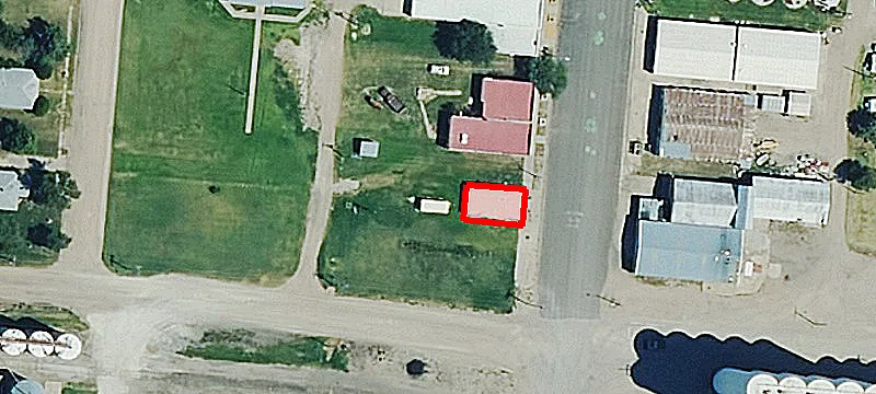102 Main St