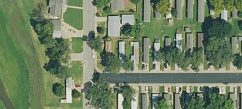 1512 Winona St