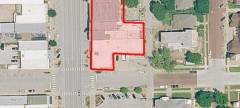 1020 Main St