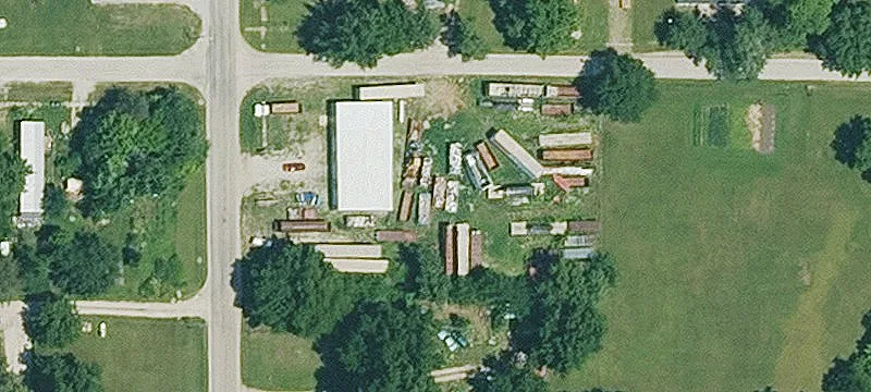 205 Ctr Ave