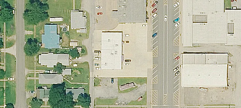 515 Commercial St