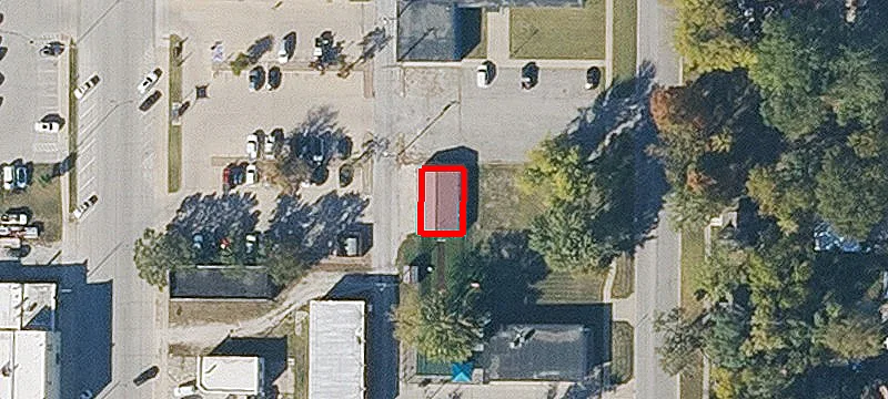 126 Cedar St