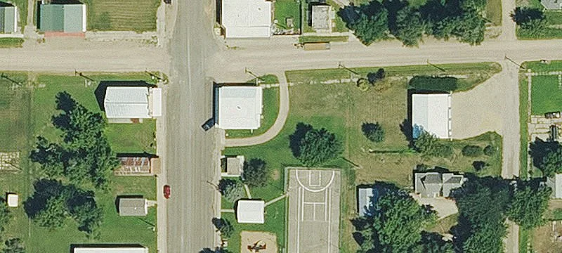 101 Main St