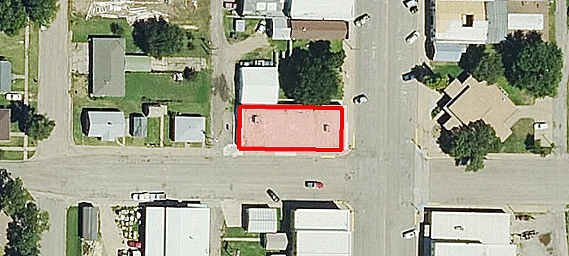 135 Main St