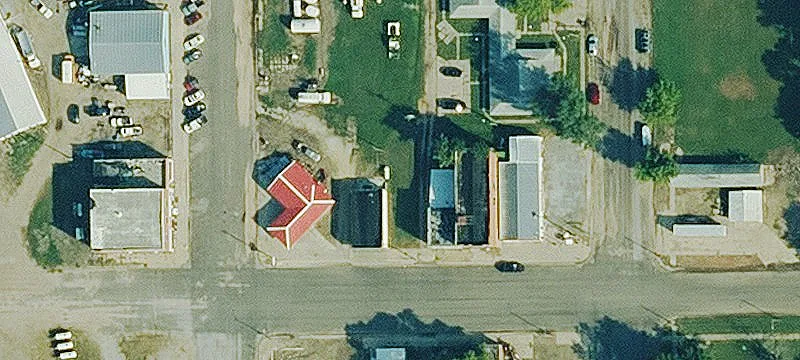 413 Main St