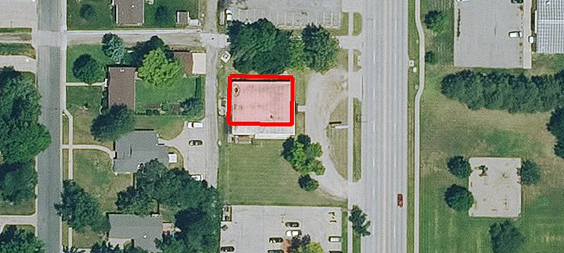 1447 Main St