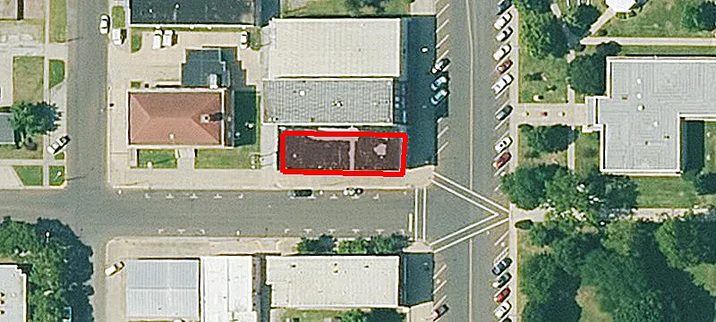 4 Washington Ave