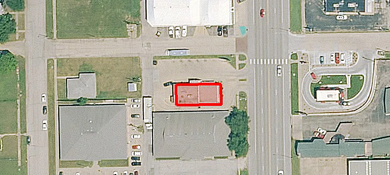 1801 Main St