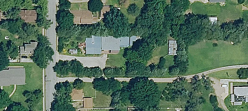 216 Maple St