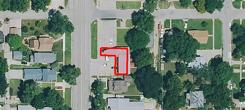 401 Main St