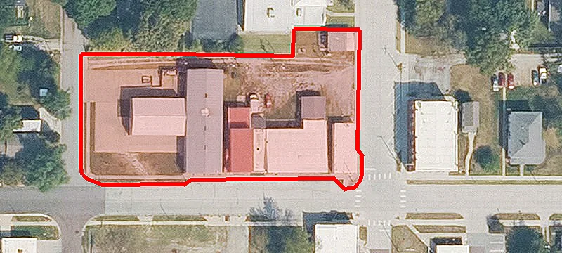 320 Nelson St