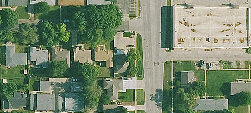 551 Woodlawn Blvd