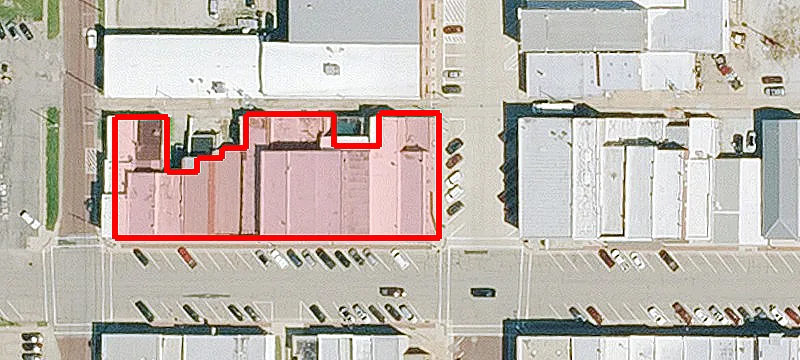 1004 Main St