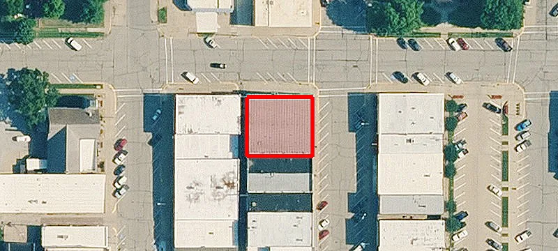 324 Broadway St