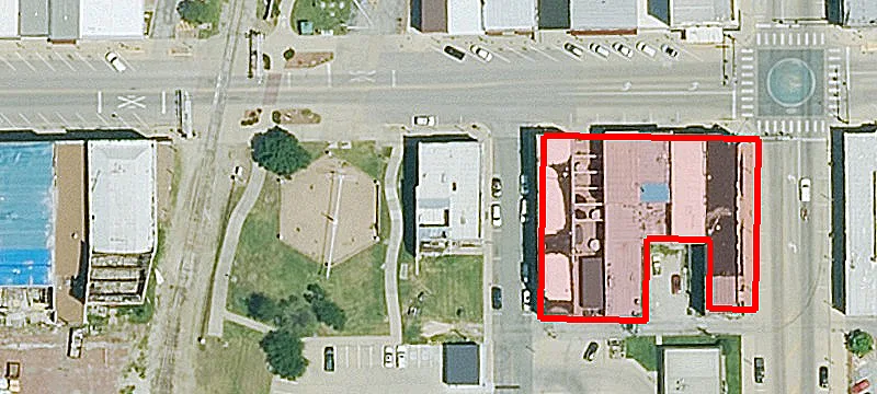3 Main St