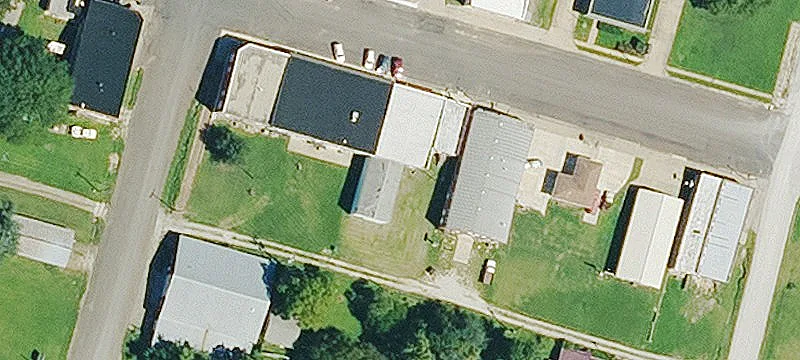 323 2nd St