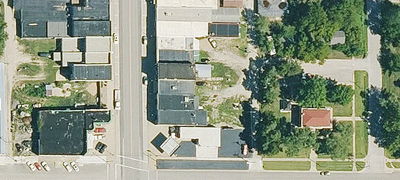 611 Topeka Ave