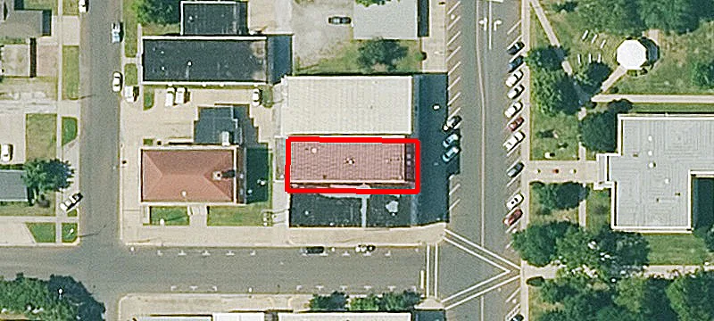 8 Washington Ave