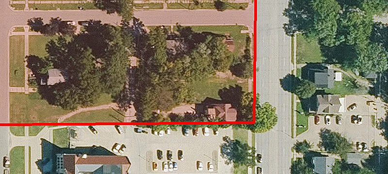 1607 Topeka Blvd