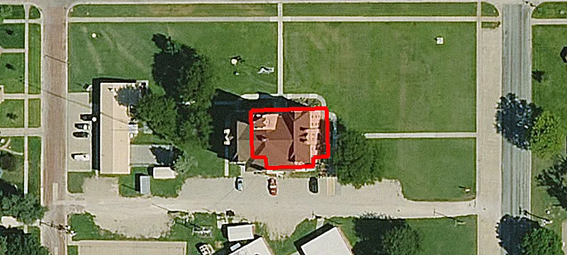 423 Main St