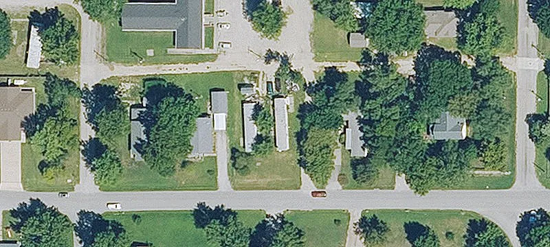 114 Lakin St