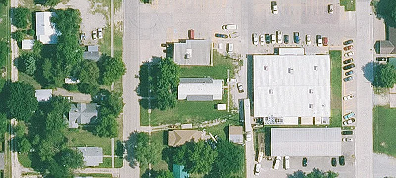 100 Freeborn St