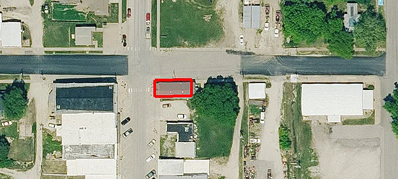 328 Leonard St