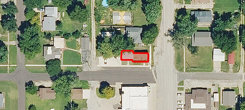301 Main St
