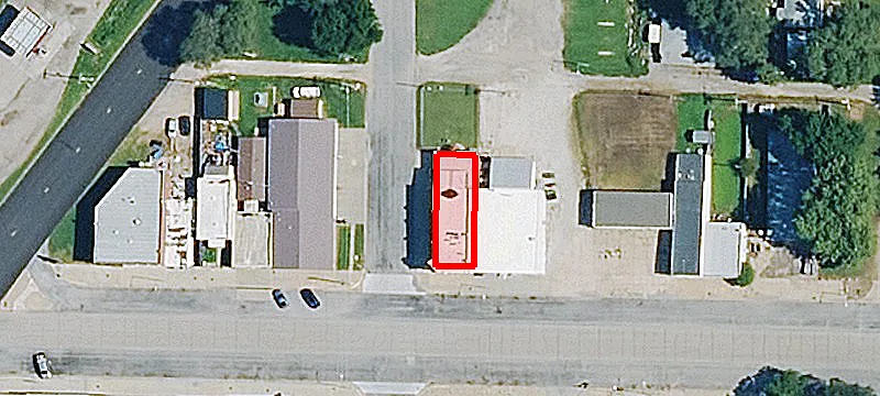 100 Main St