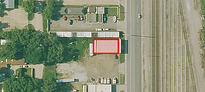 3233 Broadway Ave