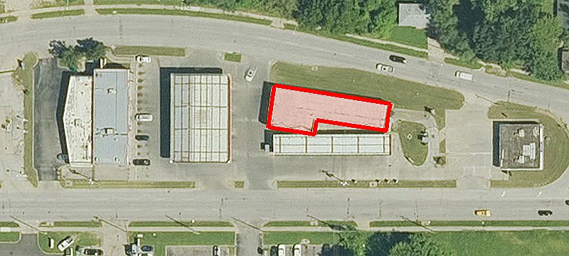 4728 Parallel Pkwy
