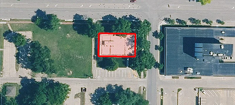 801 Poyntz Ave