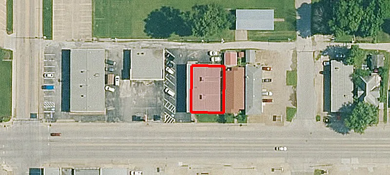 2515 Main St