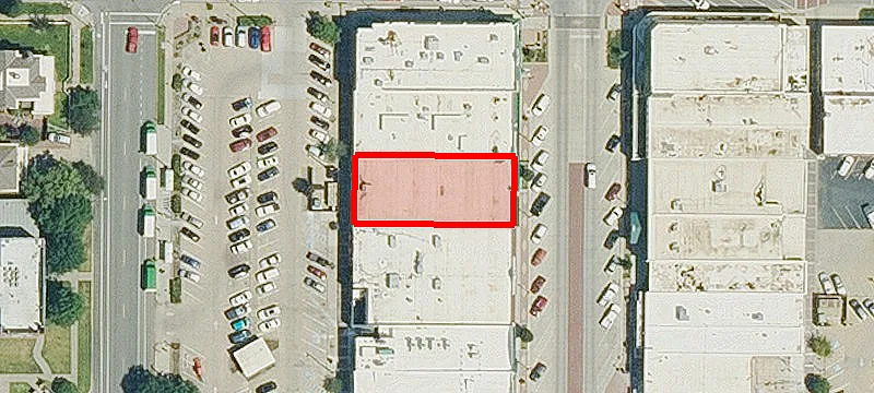 210 Santa Fe Ave