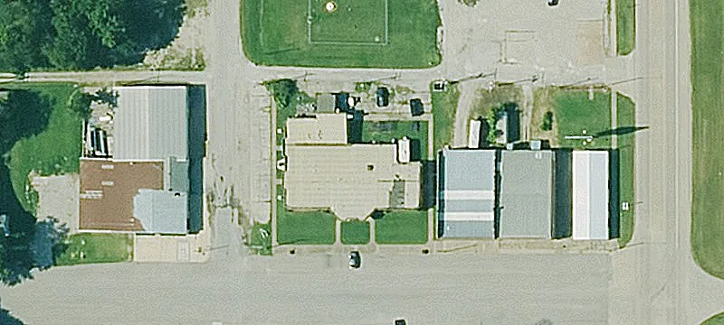 124 Neosho Ave