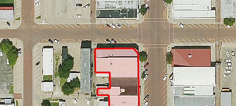 636 Main St