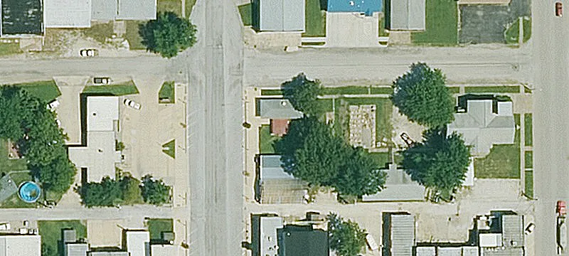119 8th St