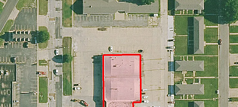 808 Woodlawn Blvd