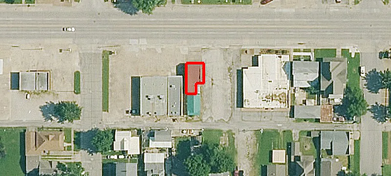 2420 Main St