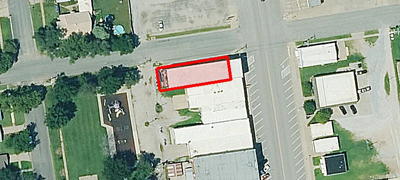 225 Main St