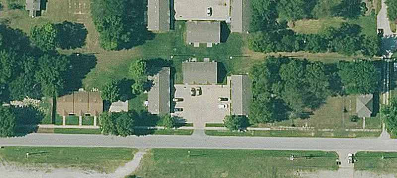 922-A B C E Coffeyville Ave